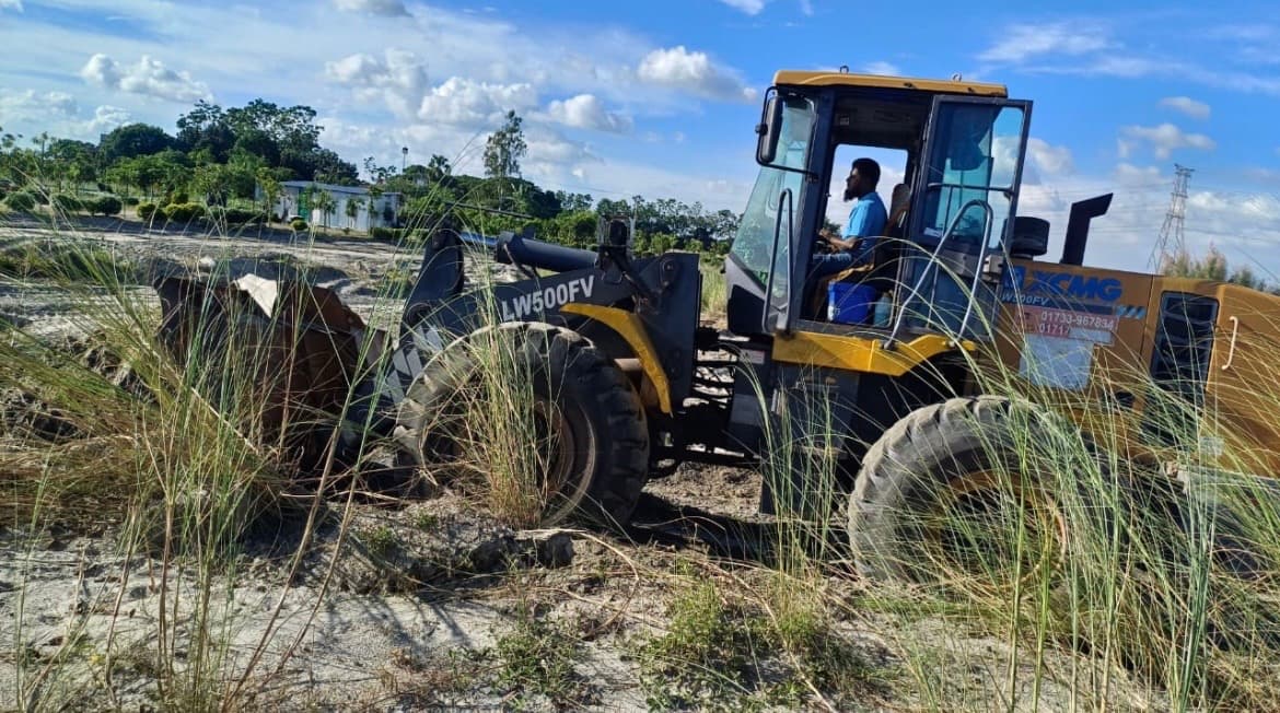 Heavy machinery at the project site